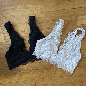 2 Beautiful Victoria Secret Lace Bras M
